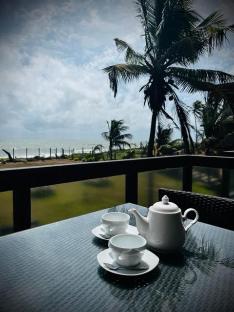 Driftwood Villa Pamunugama Ngoại thất bức ảnh