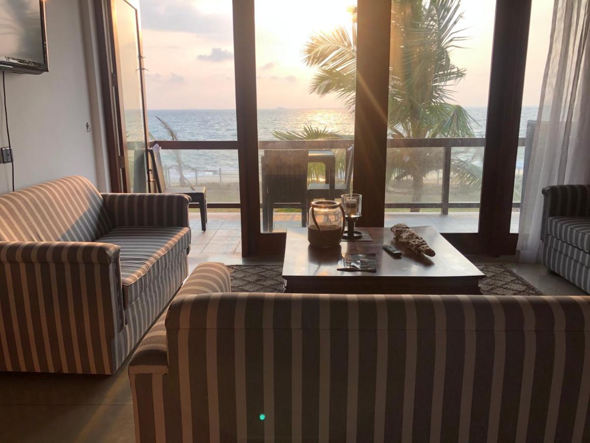Driftwood Villa Pamunugama Ngoại thất bức ảnh