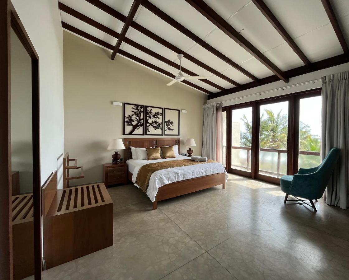Driftwood Villa Pamunugama Ngoại thất bức ảnh